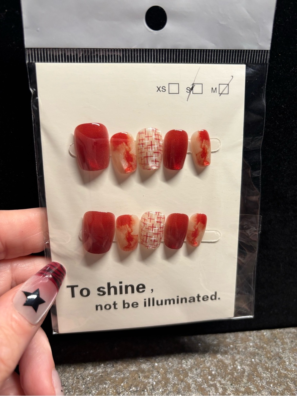 Red Marble & Grid Press-On Nail Set